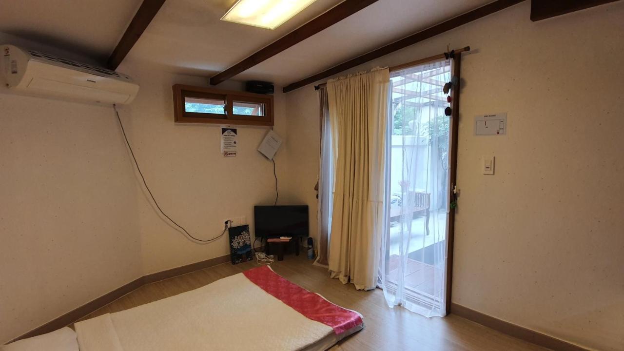 Greem Guesthouse Jeonju Ngoại thất bức ảnh