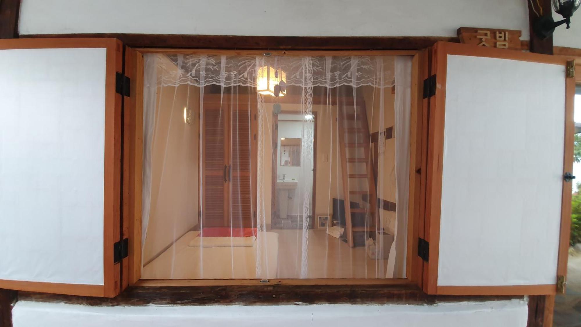 Greem Guesthouse Jeonju Ngoại thất bức ảnh