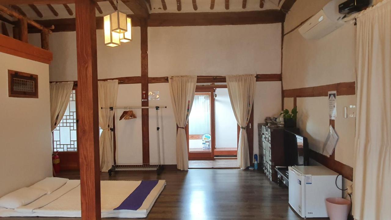 Greem Guesthouse Jeonju Ngoại thất bức ảnh