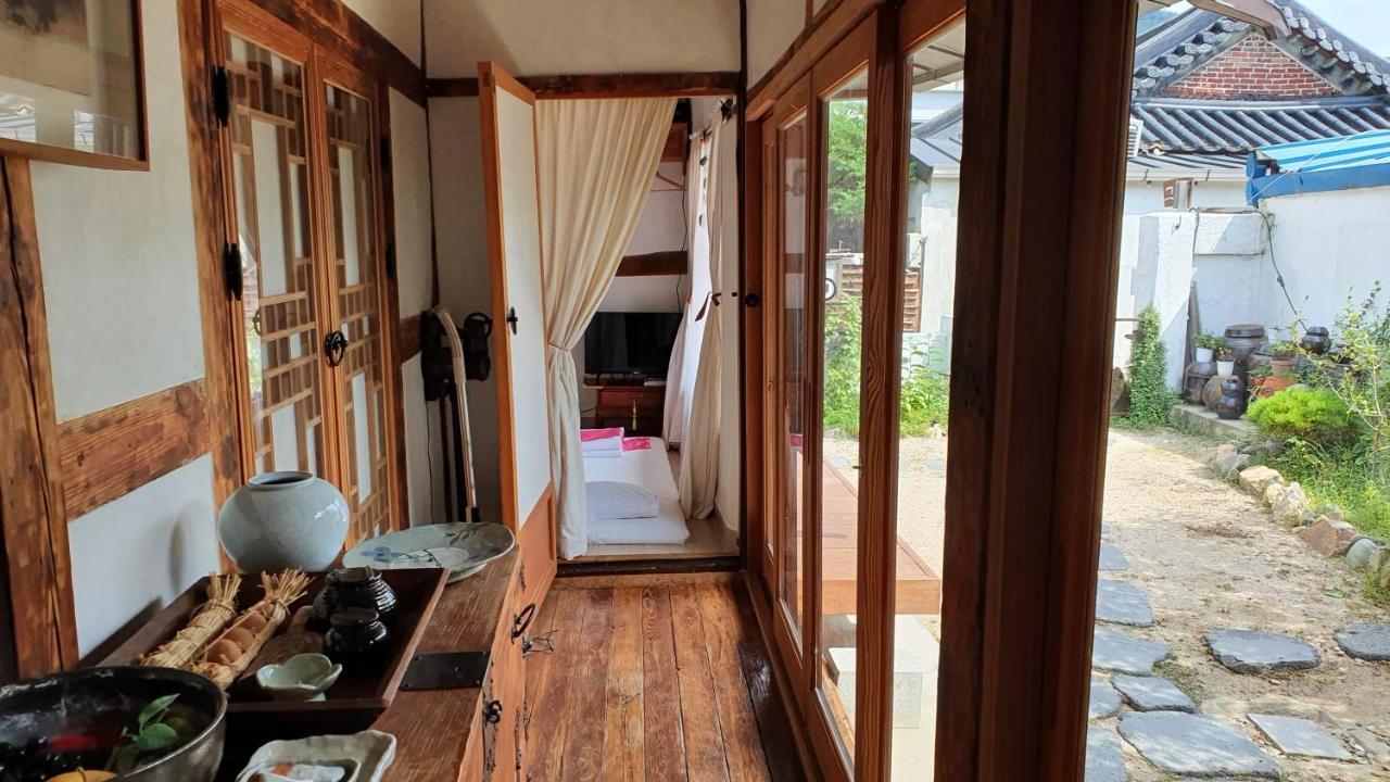 Greem Guesthouse Jeonju Ngoại thất bức ảnh