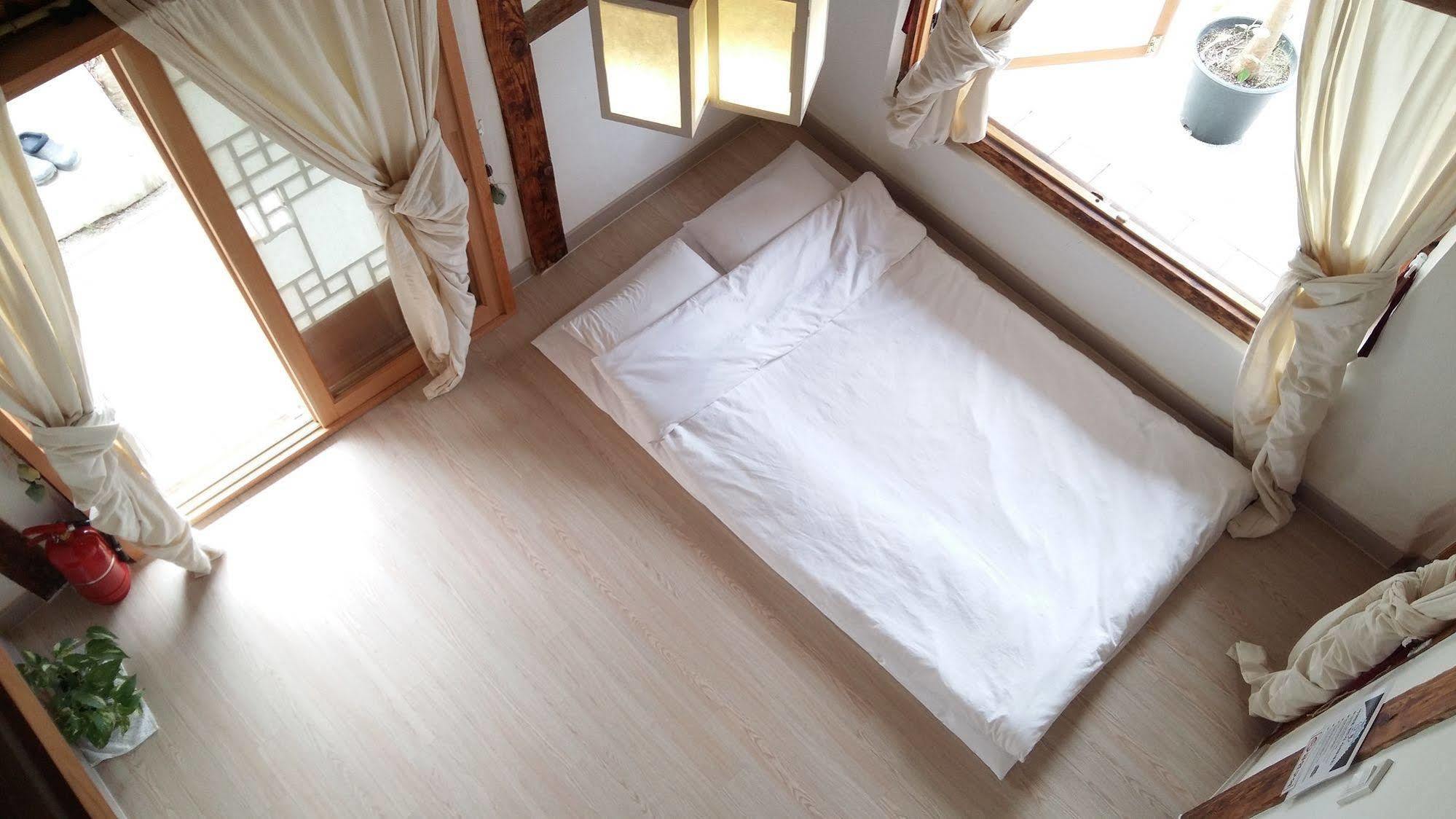 Greem Guesthouse Jeonju Ngoại thất bức ảnh